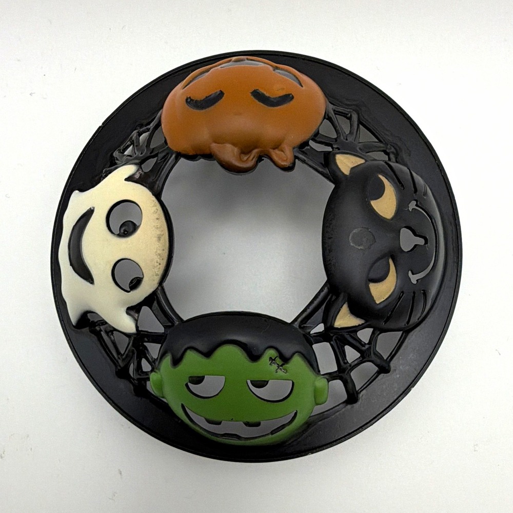 HALLOWEEN FRIENDS Illuma-Lid Jar Topper Halloween YANKEE CANDLE